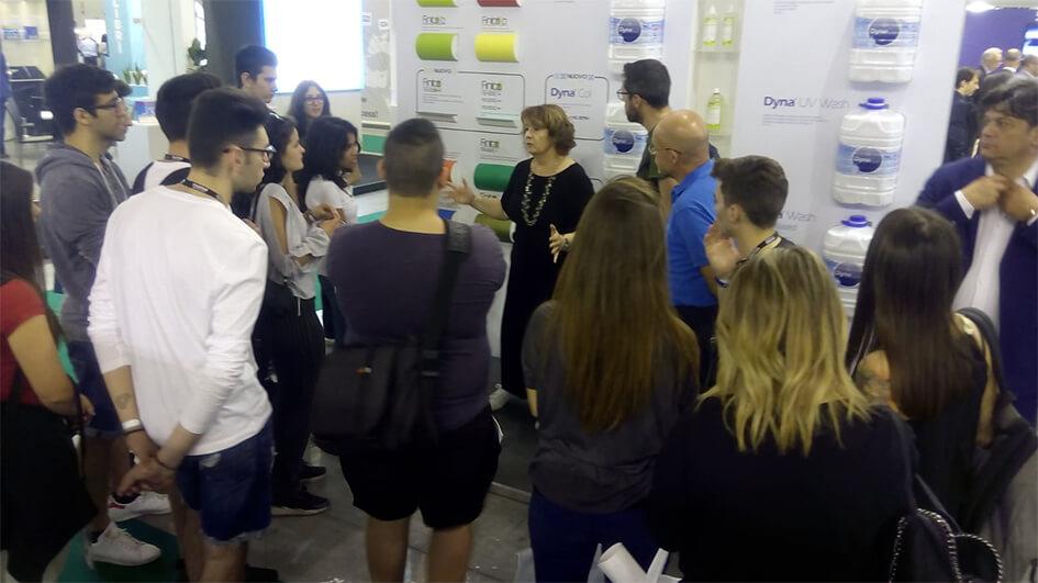 Tramite il Progetto Scuole di ARGI, tanti istituti grafici hanno potuto venire in fiera e visitare gli stand attraverso tour guidati.